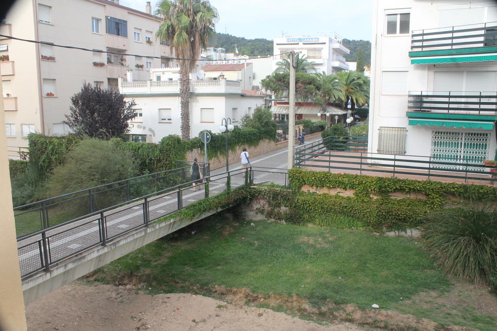 Apartaments Can Claudi Tossa de Mar Extérieur photo