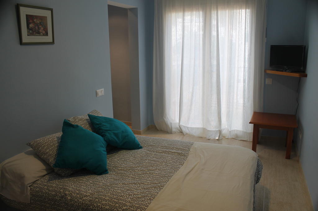 Apartaments Can Claudi Tossa de Mar Chambre photo